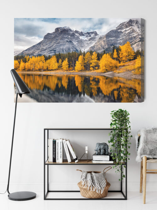 Obraz na płótnie Górski krajobraz z jesiennym lasem Fotografia Premium Canvas - obrazek 9