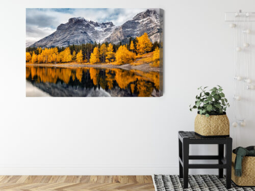 Obraz na płótnie Górski krajobraz z jesiennym lasem Fotografia Premium Canvas - obrazek 8