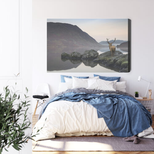 Obraz na płótnie Jeleń góry jezioro Premium Canvas - obrazek 3