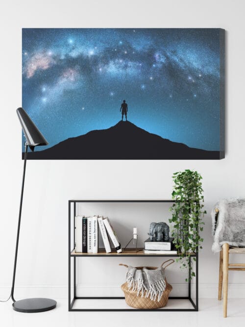 Obraz na płótnie Kosmos Sylwetka człowieka pod Drogą Mleczną Premium Canvas - obrazek 9