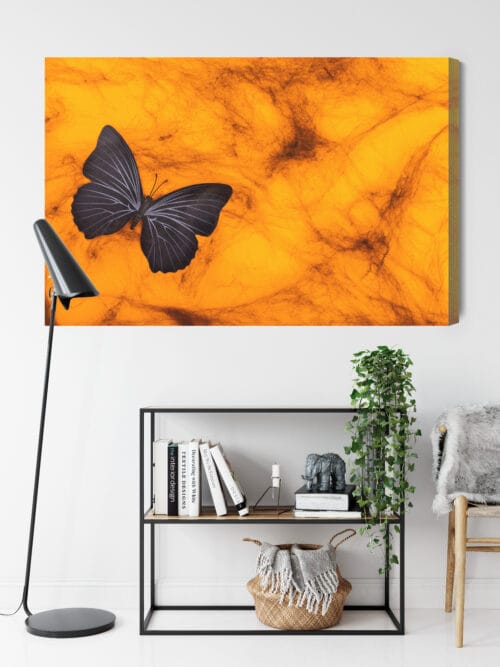 Obraz na płótnie Natura Ciemny motyl na tle bursztynu Premium Canvas - obrazek 9