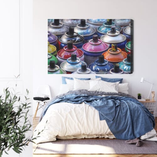 Obraz na płótnie Fotografia Puszki sprayu z bliska Premium Canvas - obrazek 3