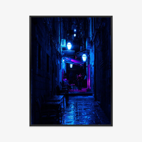 Plakat w ramie Nocna Uliczka Neonowy Klimat Premium